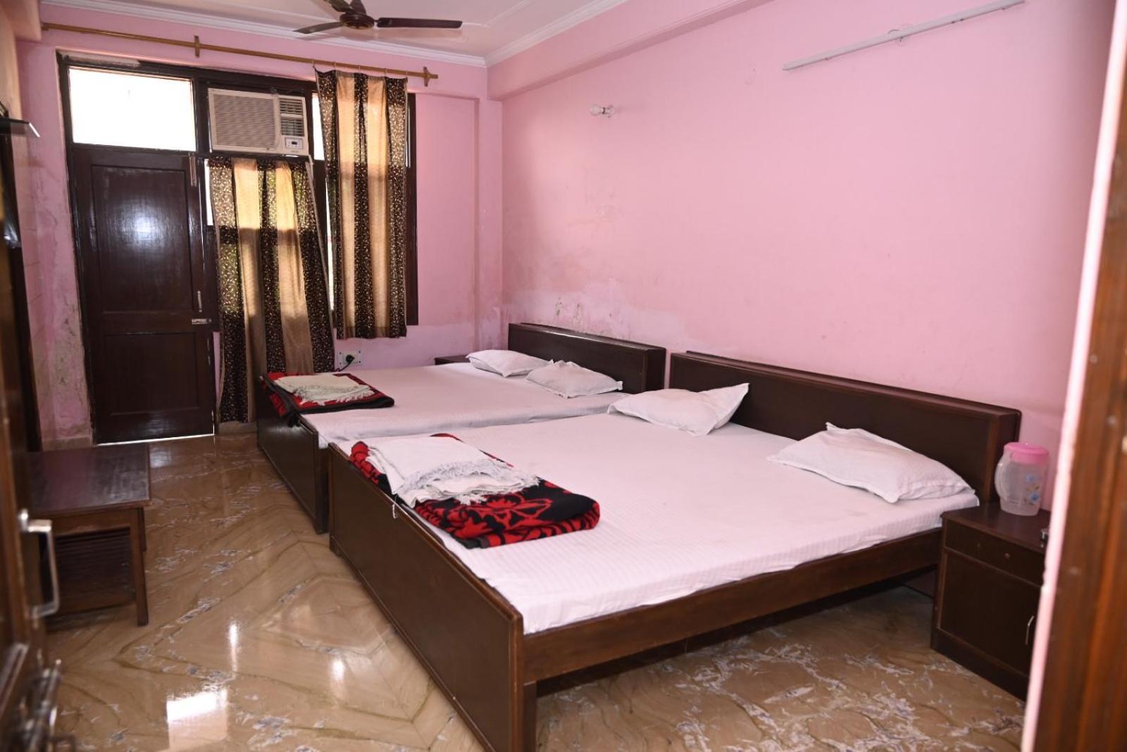 Hotel Sarva Darshan Ashram Haridwār Exterior foto