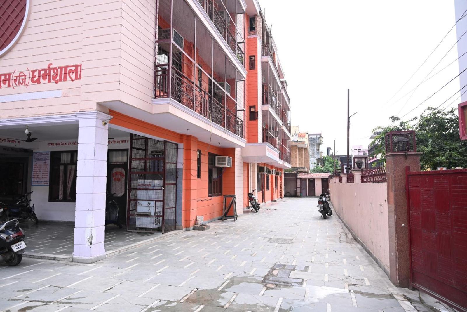 Hotel Sarva Darshan Ashram Haridwār Exterior foto